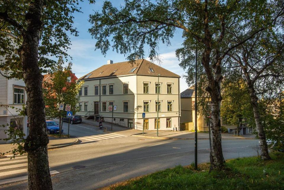 5 Mins To City Center In Bright & Cozy Stay Trondheim Exterior foto